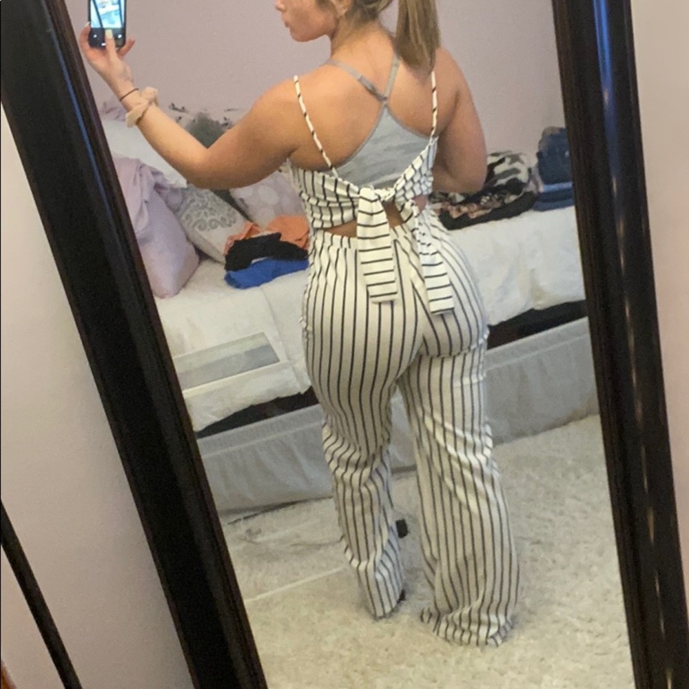 Romper! - Picture 3 of 3